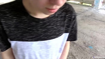 « Nathan Brown » porno gay xxx tchèque